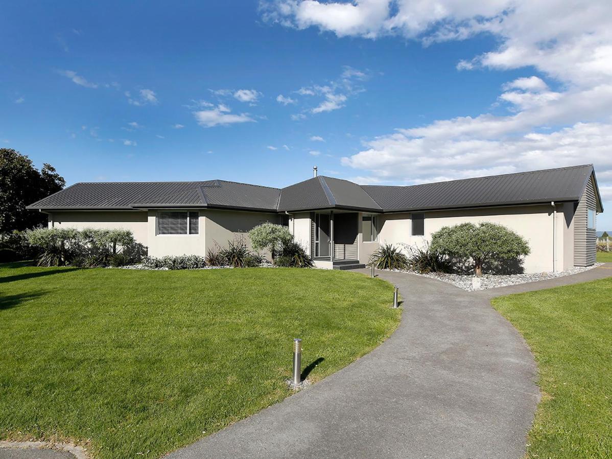 Marlborough Magic - Rapaura Holiday Home Blenheim Exterior photo