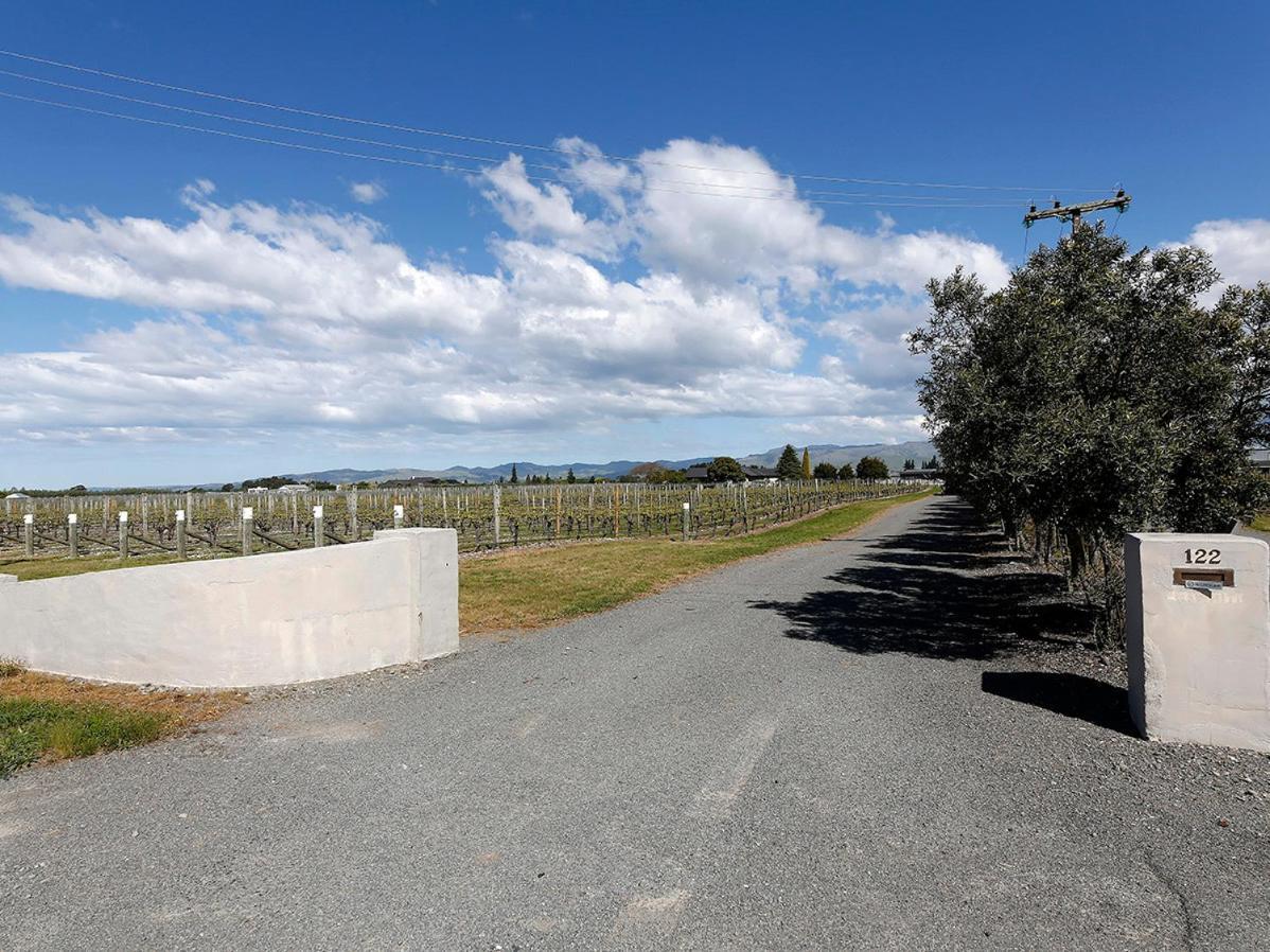 Marlborough Magic - Rapaura Holiday Home Blenheim Exterior photo
